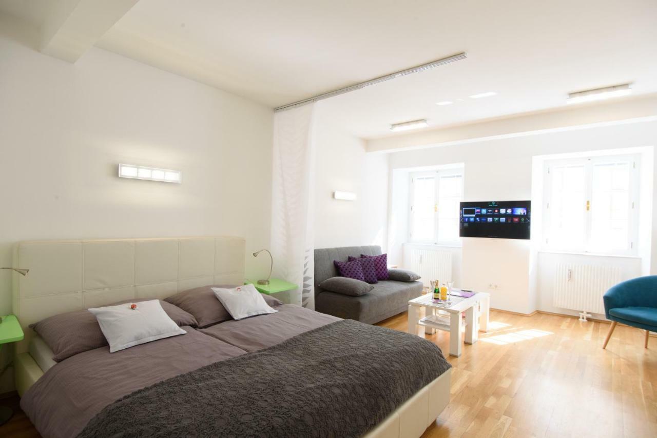 Design Apartment - Centrally Located Відень Екстер'єр фото